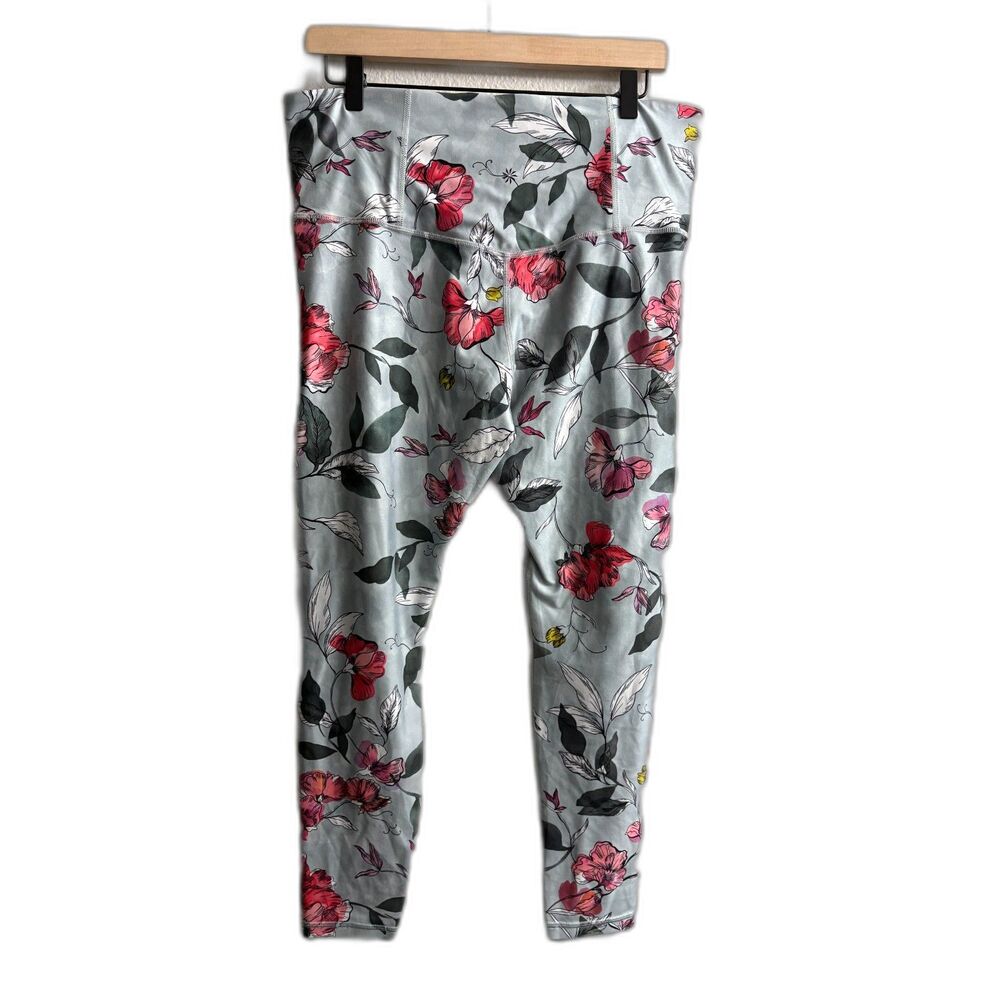 Women's Athleta Elation Floral Gray 7/8  Leggings Size XL